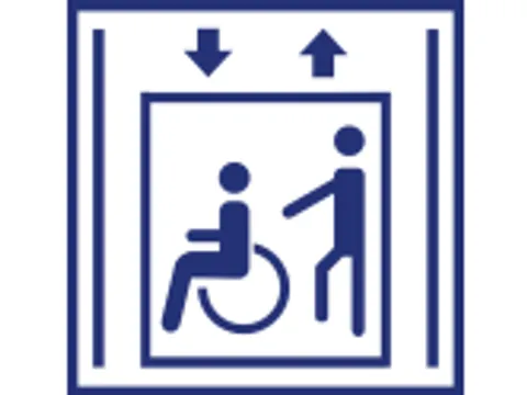 Aufzug bedingt rollstuhlgeeignet
